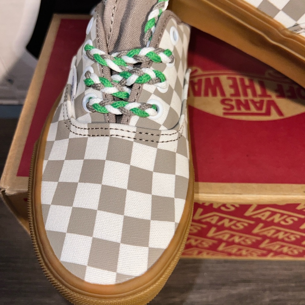 Vans Authentic Checkers Multiple Sizes - Picture 3 of 12
